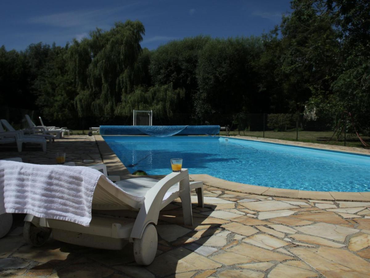 Beautiful Holiday Home With Pool Quend Exterior photo